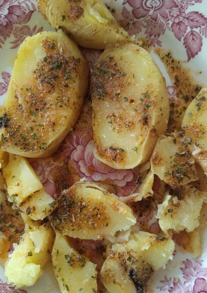 Una foto de Patata al "microondas" especiada 🥔🍃🌶️