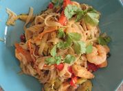 Une photo de marinade poulet asiatique