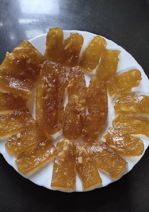 A picture of Fried Water Chestnut Pudding.