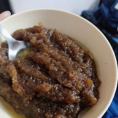A picture of Atey ka halwa.