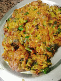 முட்டை அடை(muttai adai recipe in tamil) செய்முறை முக்கிய புகைப்படம்