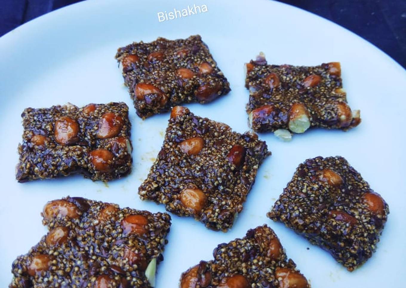 Ramdana Peanuts Chikki