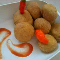 A picture of Tahu Bulat Crispy Simple.
