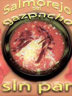Una foto de Sopa fría de tomate