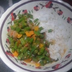 A picture of French beans with rice #festivedishcontest_mombasa.