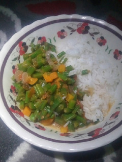 A picture of French beans with rice #festivedishcontest_mombasa.