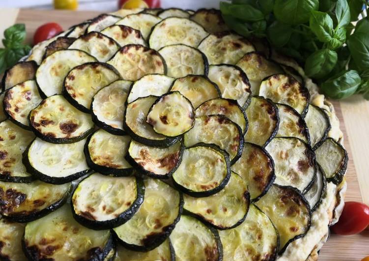 La Délicieuse Recette du Tarte salée Ricotta saumon et courgettes