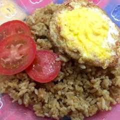 A picture of Nasi goreng tektek.