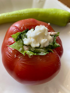 Una foto de Tomate Relleno 2