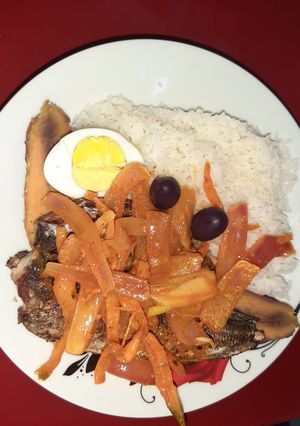 Una foto de Escabeche de pescado a mi estilo