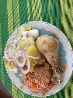Una foto de Arroz con remolacha y zanahoria