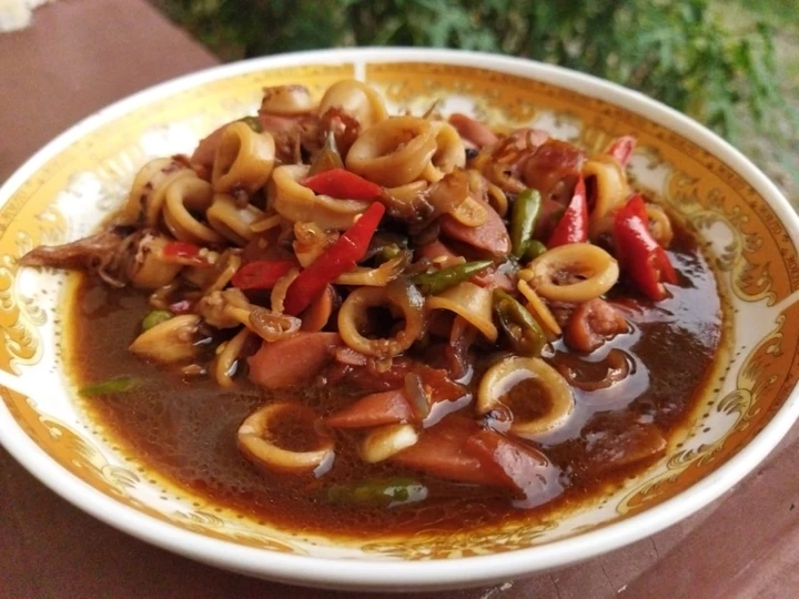 Langkah Mudah untuk Menyiapkan Resep Cumi Saus Tiram Pedas Manis yang Lezat Sekali Anti Ribet, Mantap Sekali