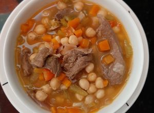 Una foto de Garbanzo guisado