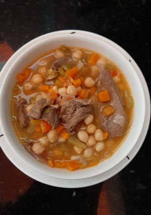 Una foto de Garbanzo guisado