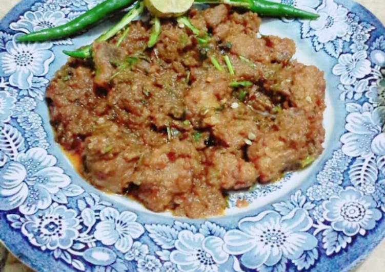 Steps to Make Homemade Chicken tikka masala karai 😋