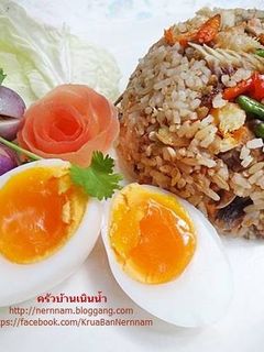 รูปของ ข้าวผัดน้ำพริกปลาทู