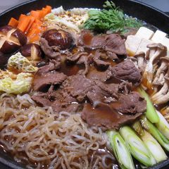 A picture of Sukiyaki.