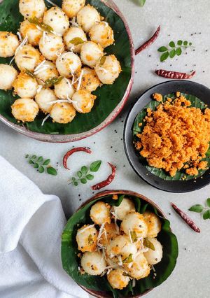 A picture of Ammini kozhukattai, mini rice dumplings.