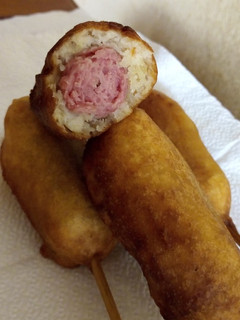 A picture of Corn dogs.