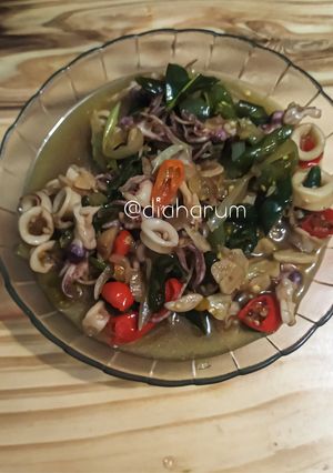 Foto resep Oseng Cumi Basah Cabai Ijo & Rawit