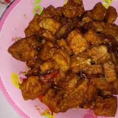 A picture of Orek Tempe Berbumbu.