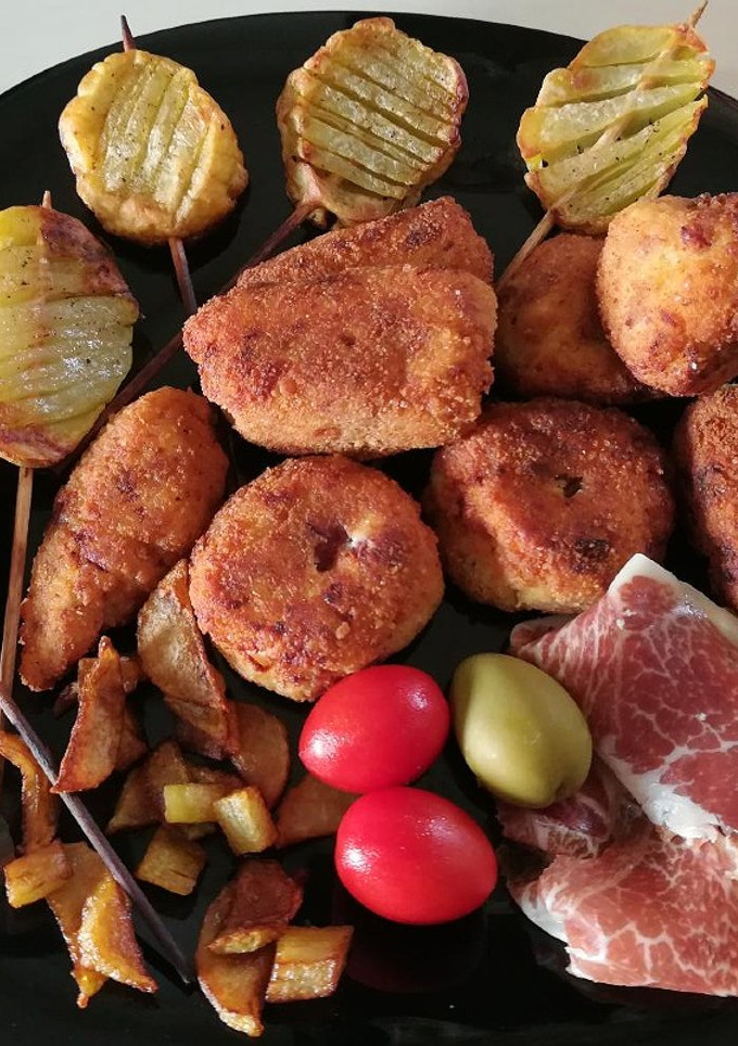 Una foto de Piruletas de patata