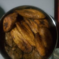 Portage beans and fried plantain A picture of Portage beans and fried plantain.