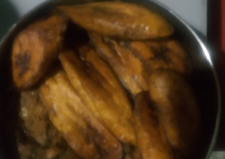 Portage beans and fried plantain