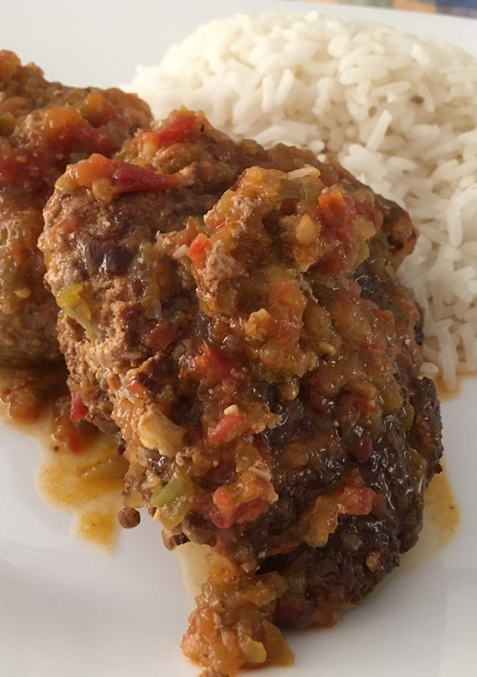 Una foto de Albóndigas puertorriqueñas con toque Colombiano!