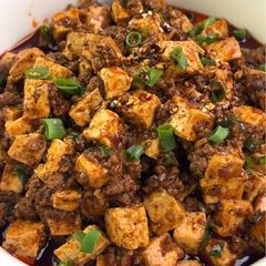 A picture of Mapo Tofu (麻婆豆腐).