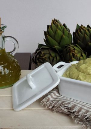 Foto di Pesto di carciofi e pinoli