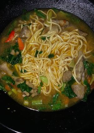 Foto resep Mie rebus ceker maknyus😍
