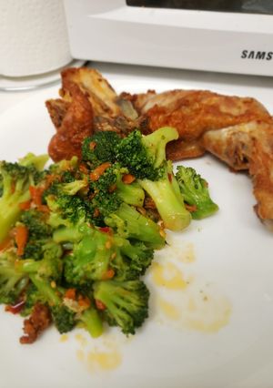A picture of Sauteed Brocolli.