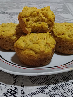 Una foto de Muffins veganos de repollo y zanahoria 😍 :)