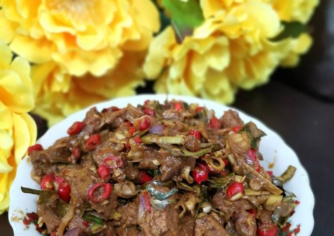 Cara Gampang Menyiapkan Sapi telur asin - salted egg sambal matah tanpa micin tanpa digo, Sempurna