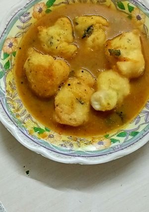 રસમ વડા (Rasam Vada Recipe In Gujarati) રેસીપી મુખ્ય ફોટો
