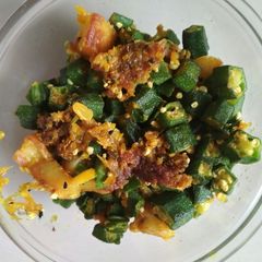A picture of Lady's finger pumpkin stir fry.