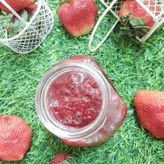 A picture of Strawberry Jam.