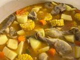 Pollo entero guisado a mi manera