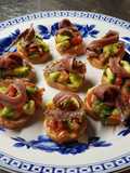 Stuzzichini con avocado e alici