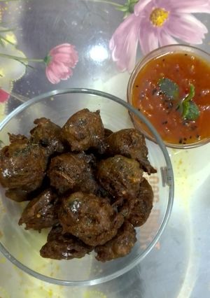 লাউয়ের খোসা দিয়ে মুসুর ডালের পকোড়া(lau khosa diye masoor daler pakoda recipe in bengali) রেসিপির প্রধান ছবি