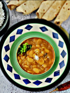 વાલ નું શાક (val nu shak recipe in gujarati) રેસીપી મુખ્ય ફોટો