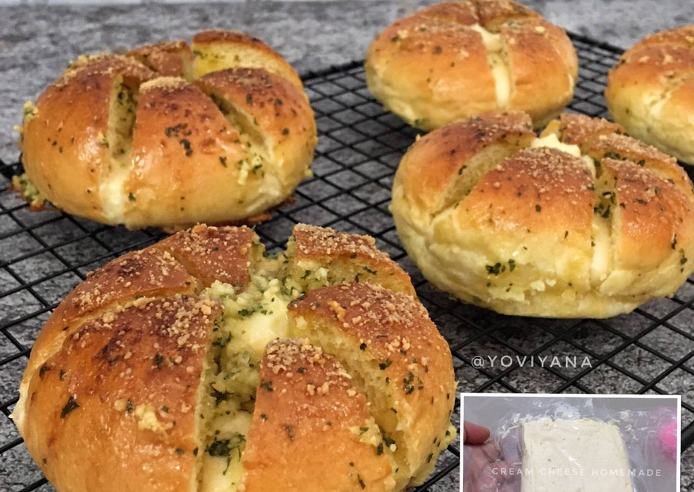 Korean garlic cheese bread dengan cream cheese homemade #2
