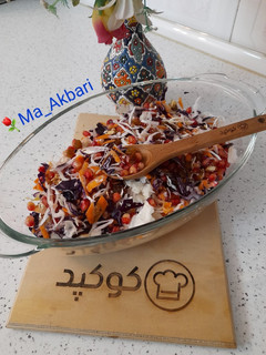 عکسی از دستور سالاد کلم و انار
