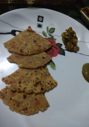 A picture of Poha paratha.