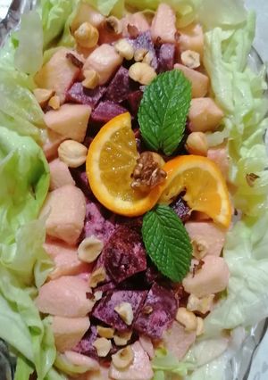 A picture of Apple beetroot salad with orange vinaigrette😋😋😋.