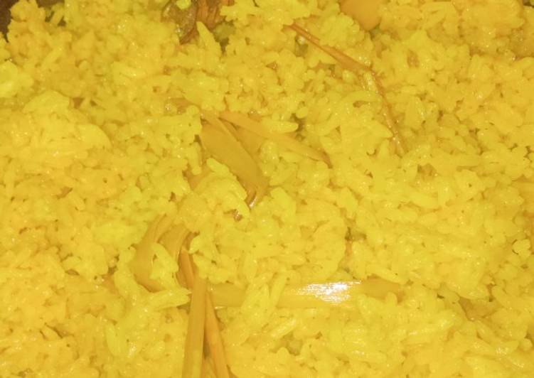 Nasi Kuning Rice Cooker