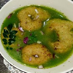 A picture of Pudina Vada.