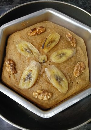 A picture of Healthy Walnuts Banana Oats Cake.