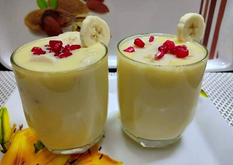 How to Make Banana pomegranate flavour custard